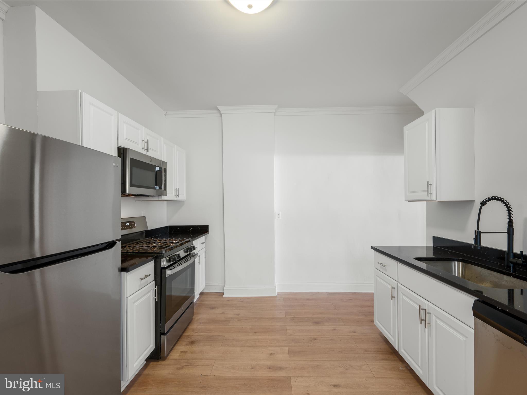 433 FAULKNER AVENUE