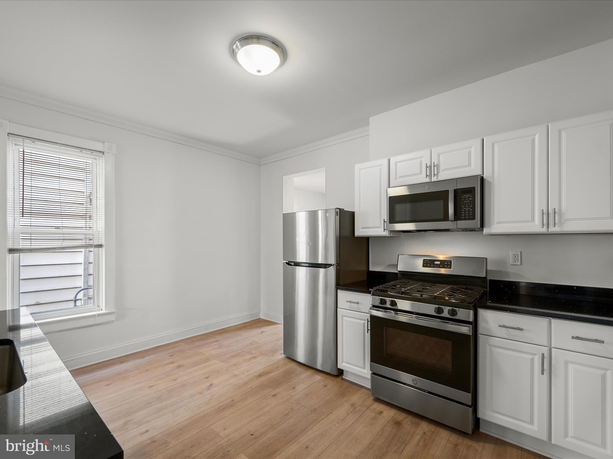 433 FAULKNER AVENUE