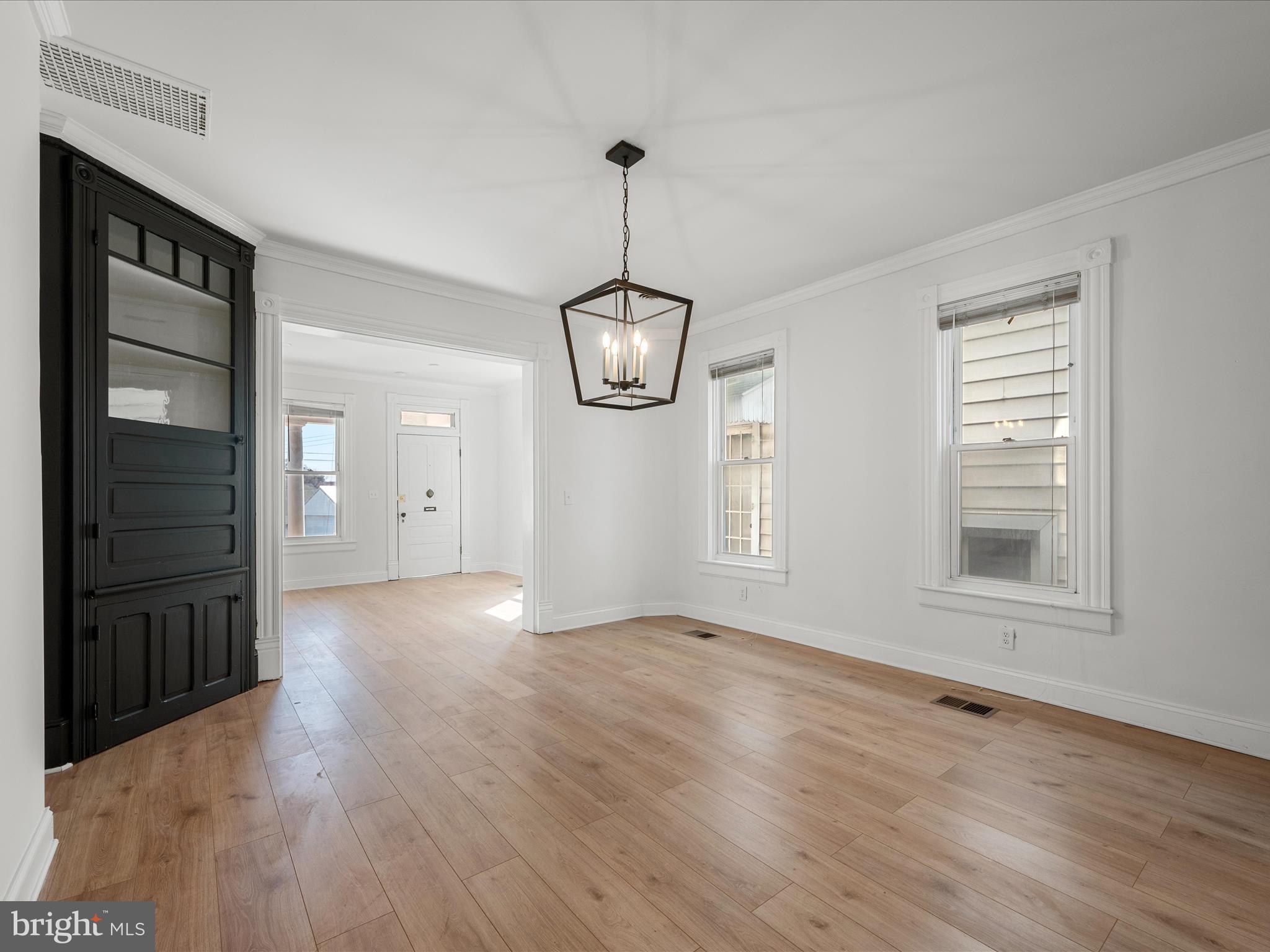 433 FAULKNER AVENUE