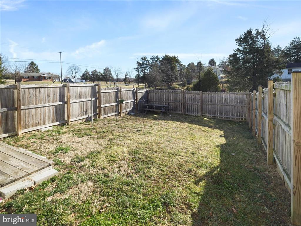 35 Montague Way