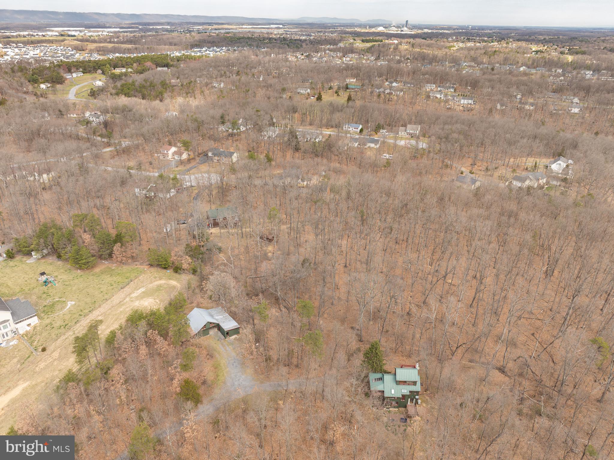 395 Zig Zag Ln