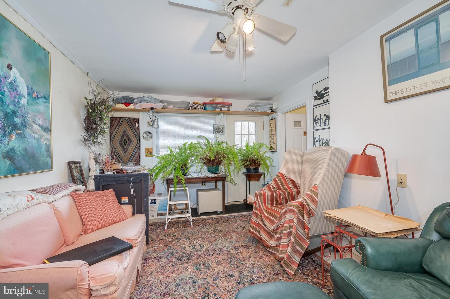 395 Zig Zag Ln