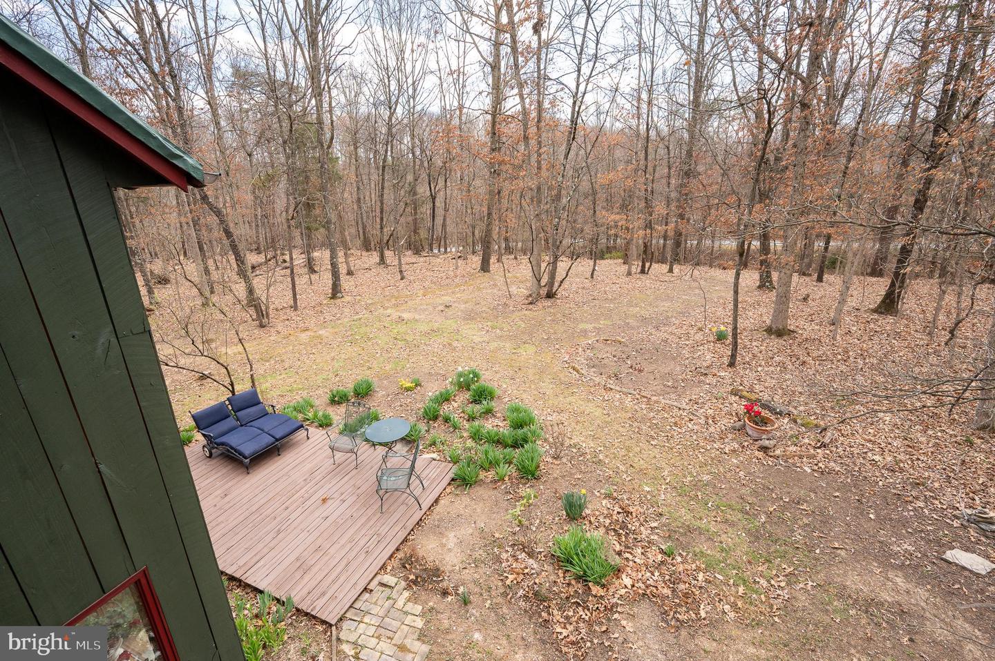 395 Zig Zag Ln