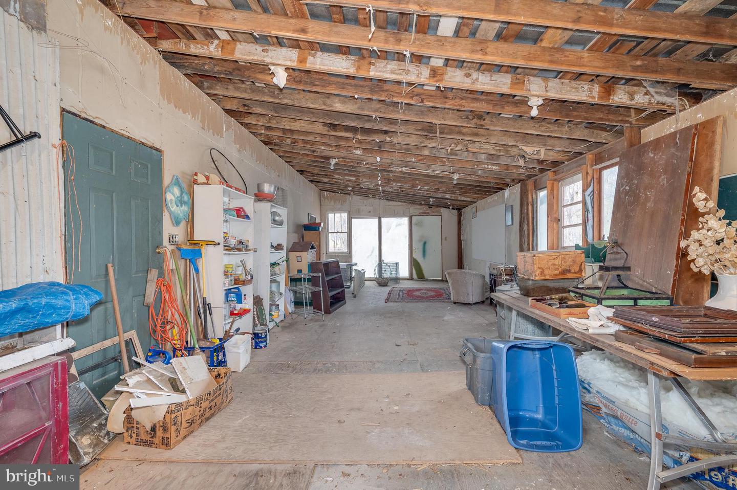395 Zig Zag Ln