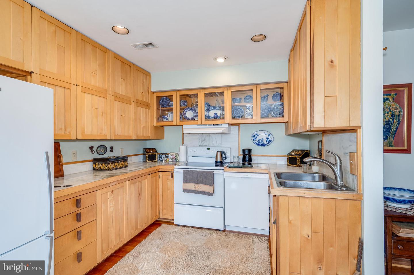 395 Zig Zag Ln