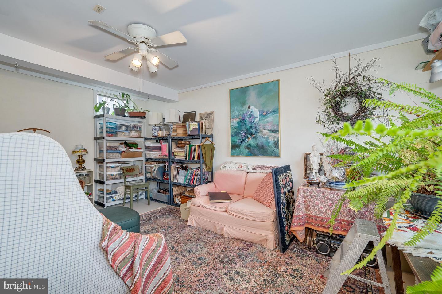 395 Zig Zag Ln