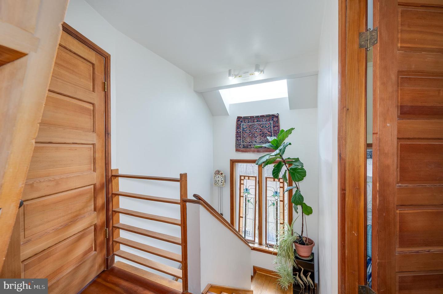 395 Zig Zag Ln