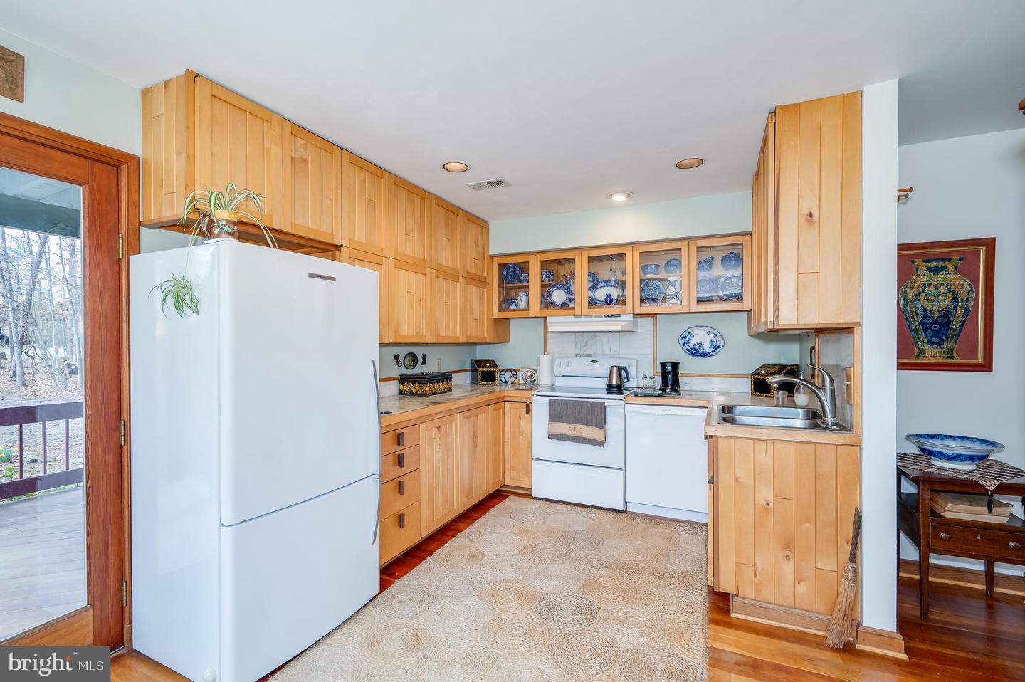 395 Zig Zag Ln