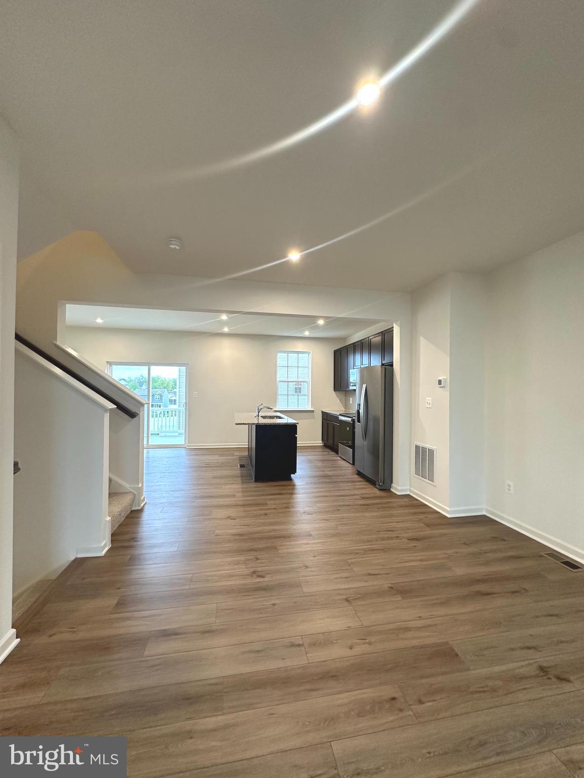 93 STAFFORD PL