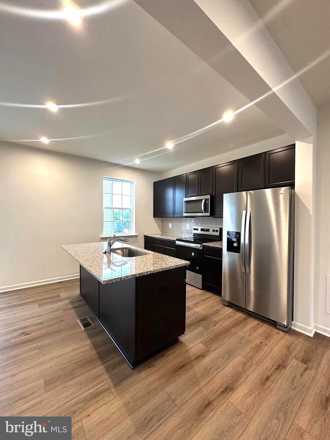 93 STAFFORD PL