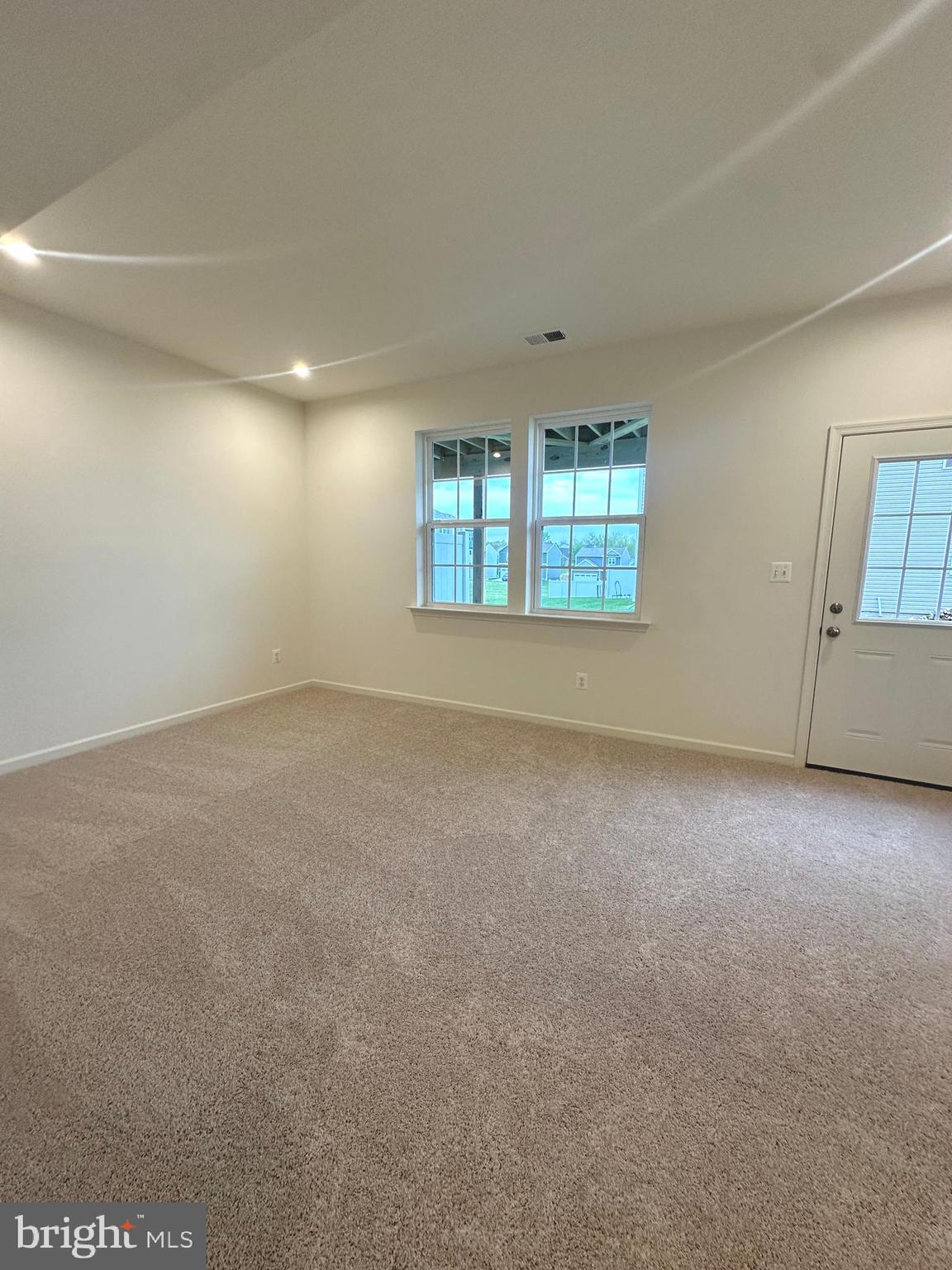 93 STAFFORD PL