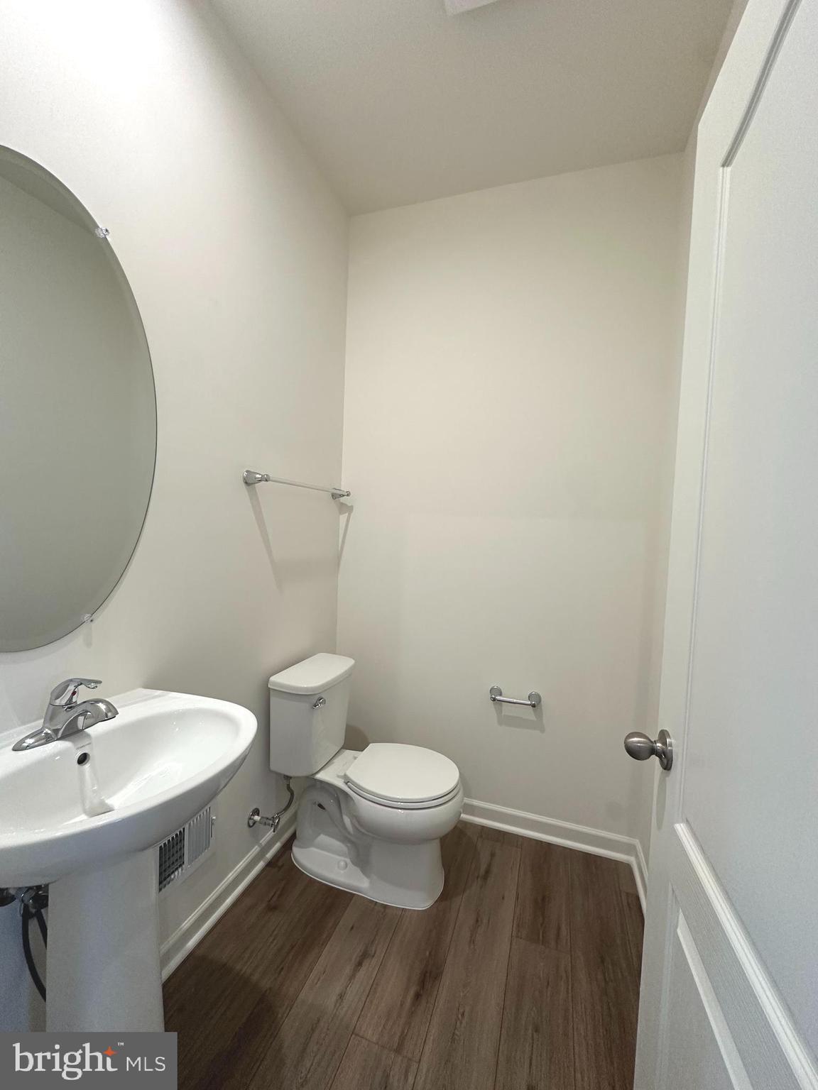 93 STAFFORD PL