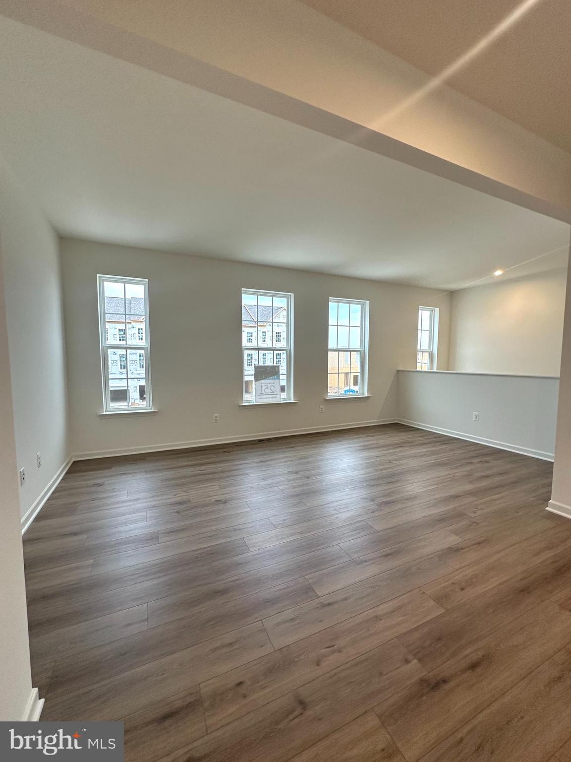 93 STAFFORD PL