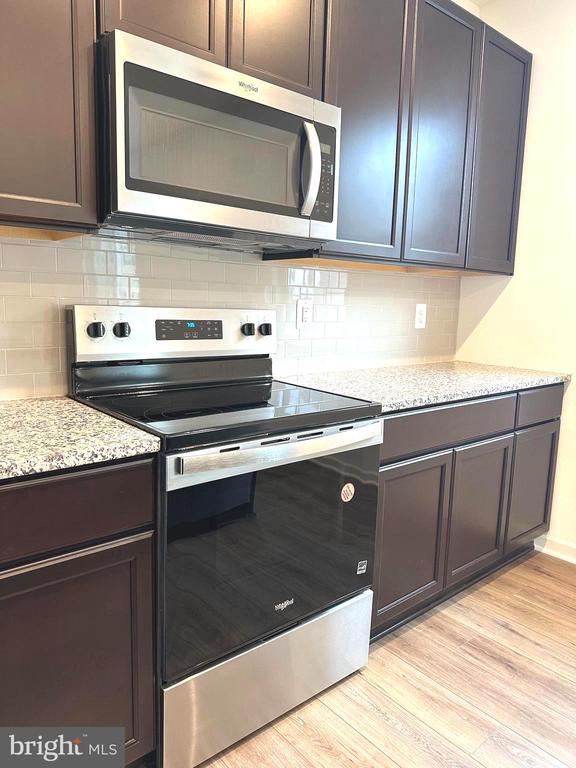 89 STAFFORD PL