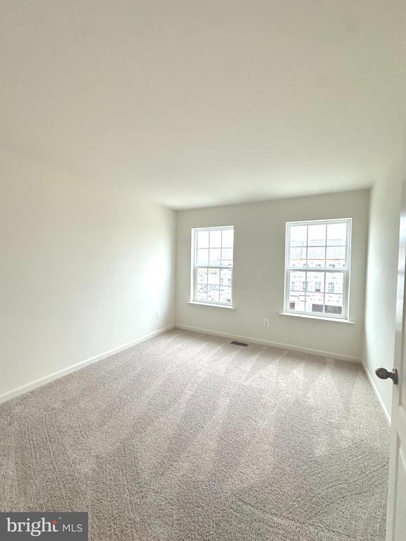 89 STAFFORD PL