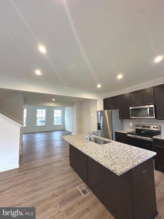 89 STAFFORD PL