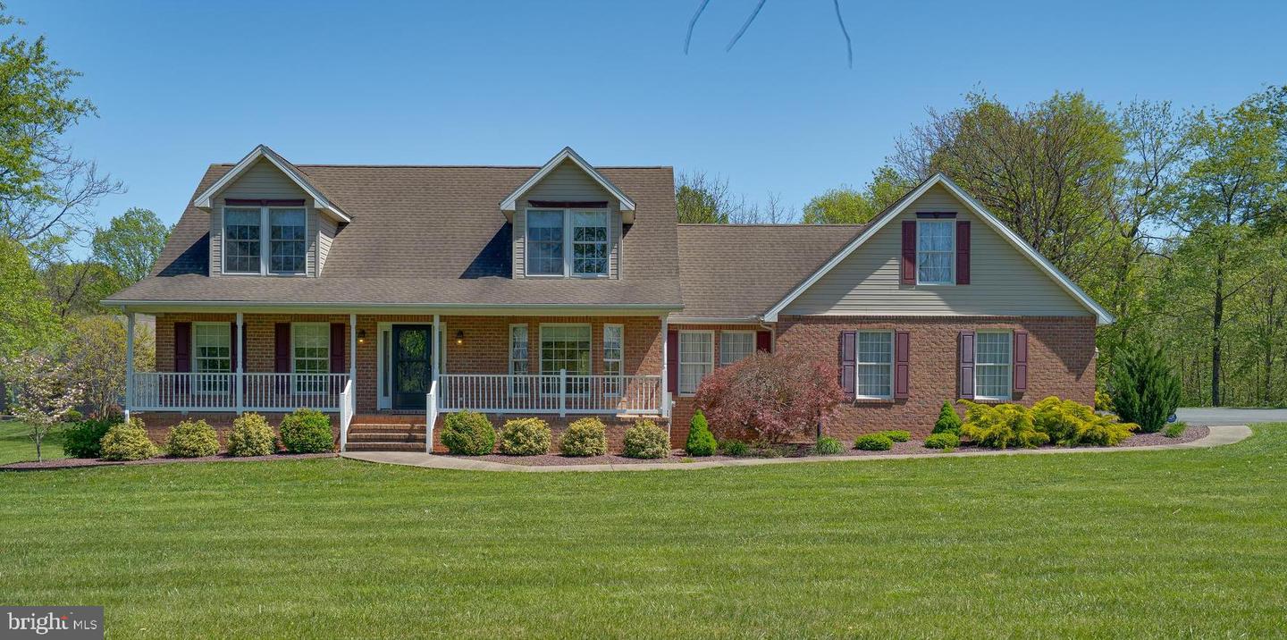 27 Blessing Ln