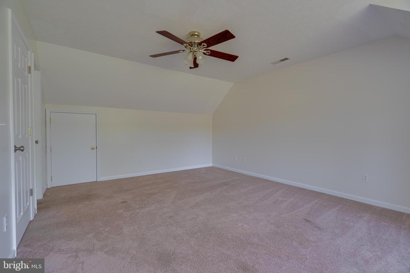 27 Blessing Ln