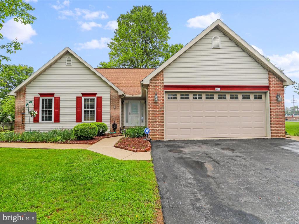 109 FINCH LANE