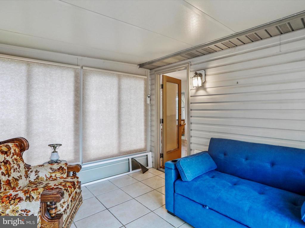 109 FINCH LANE