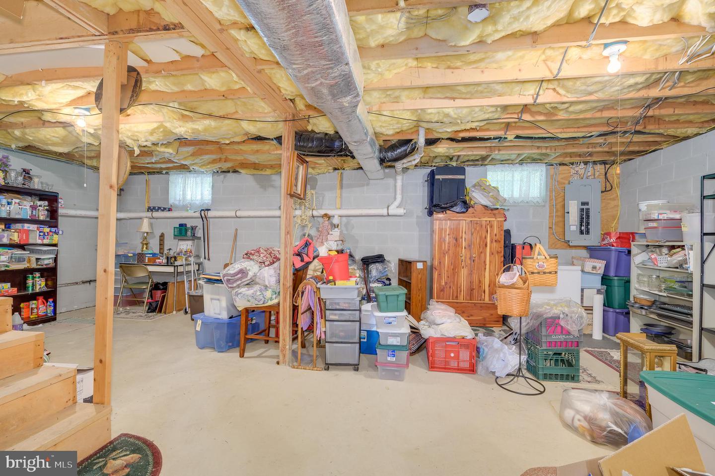 523 Zig Zag Ln