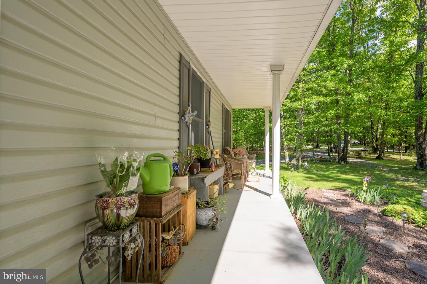 523 Zig Zag Ln