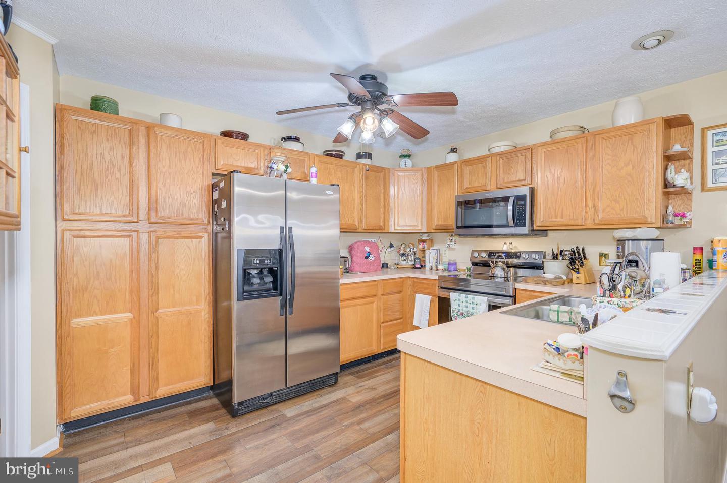 523 Zig Zag Ln