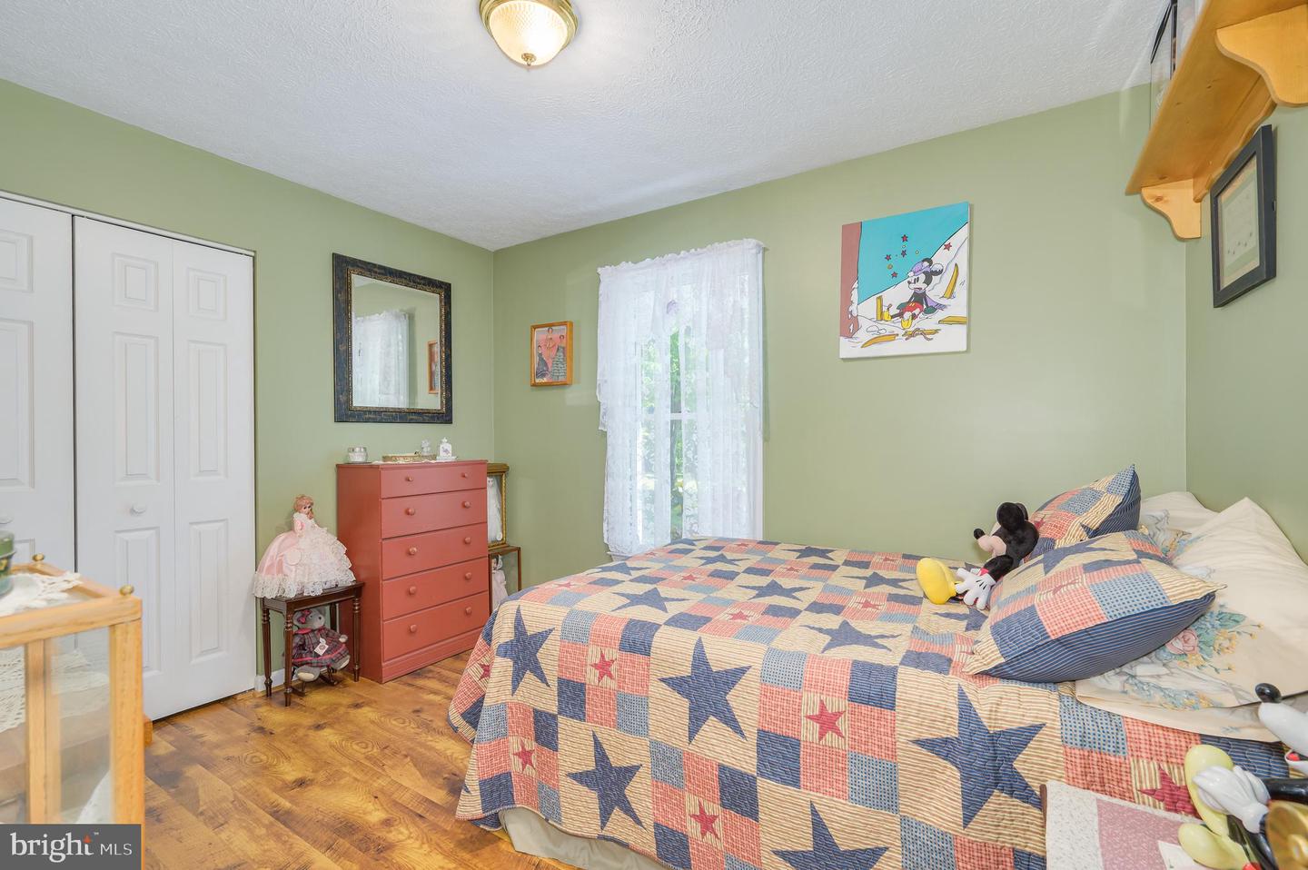 523 Zig Zag Ln