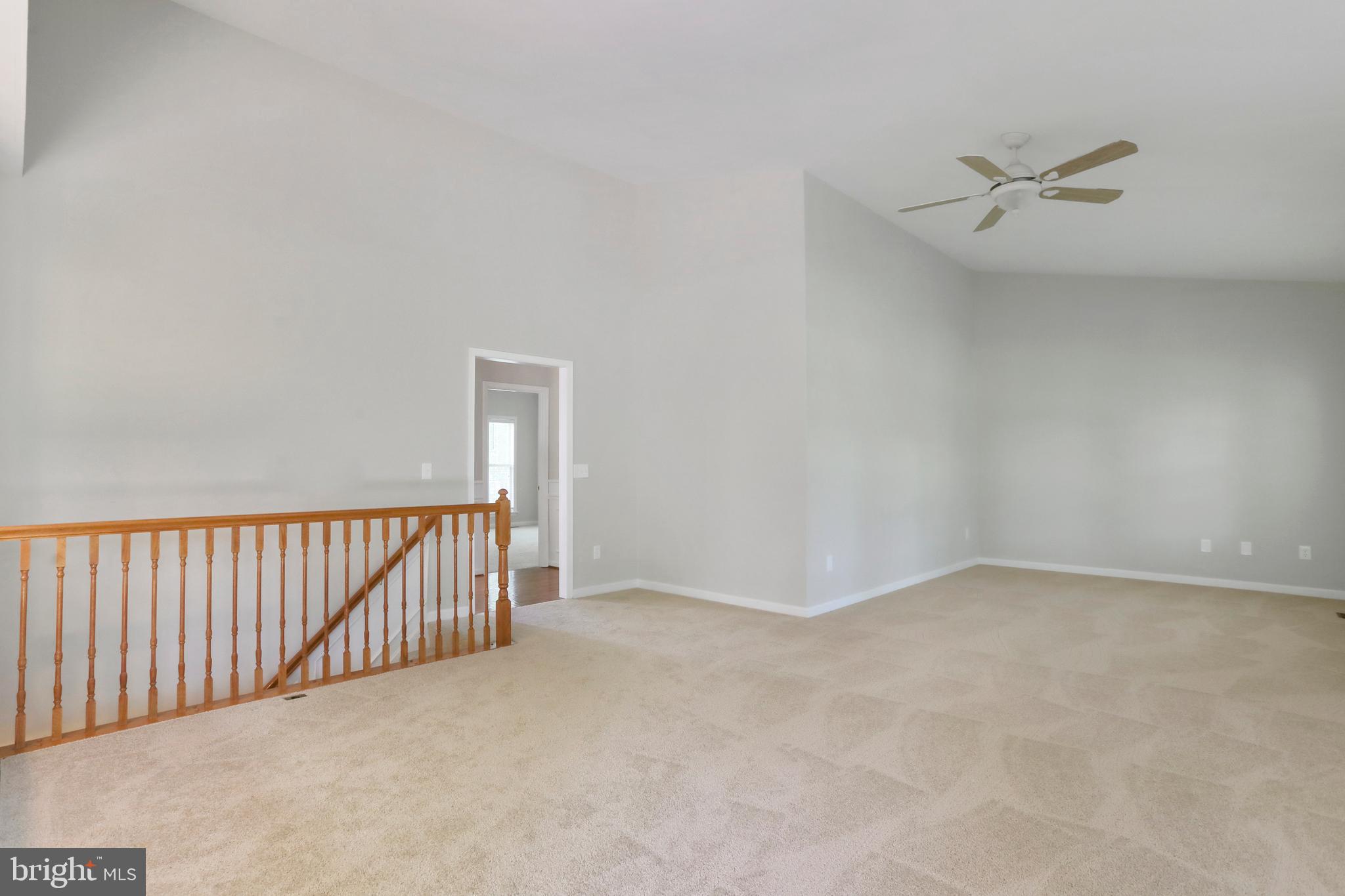 86 Lacosta Blvd
