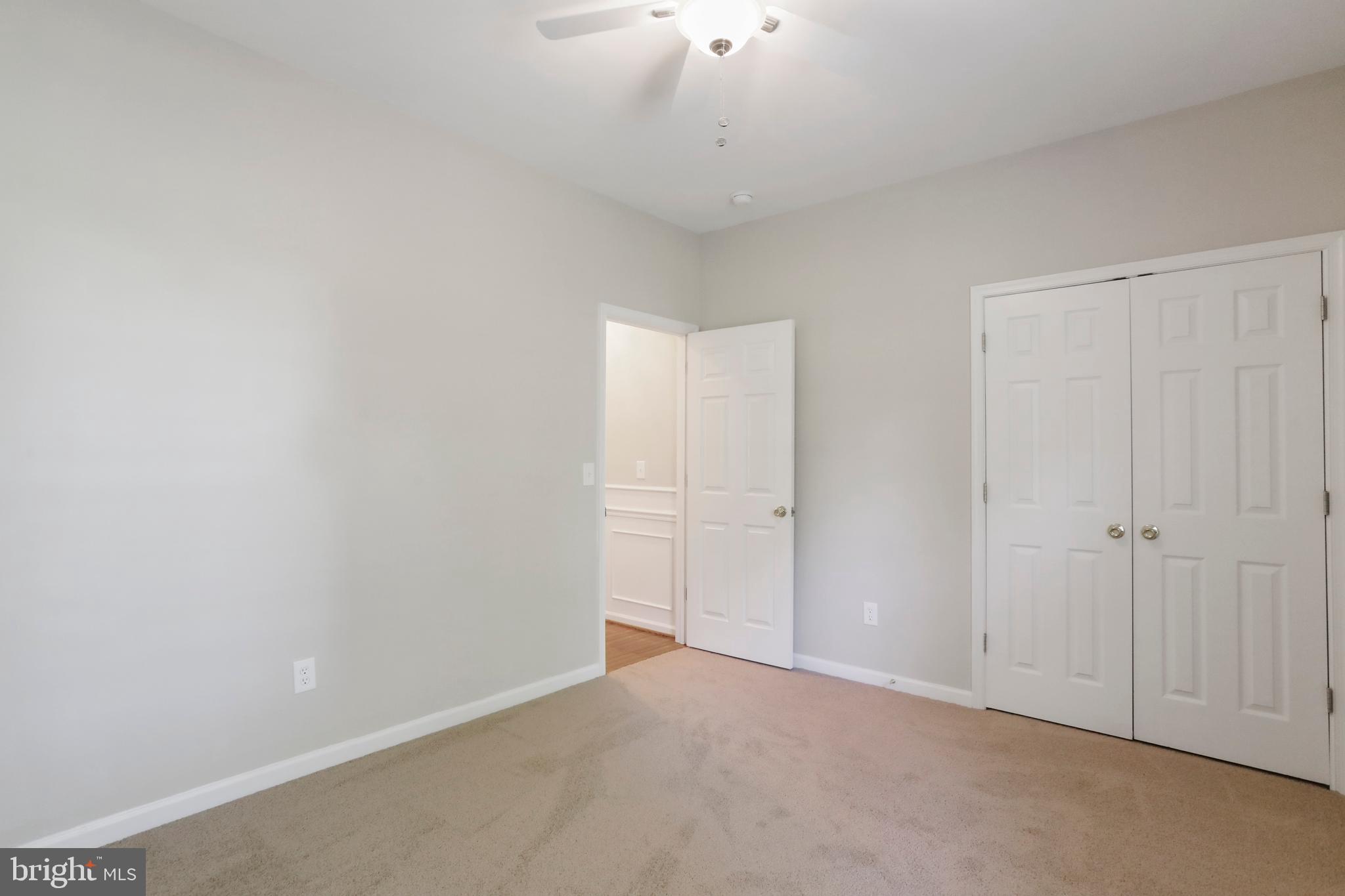 86 Lacosta Blvd