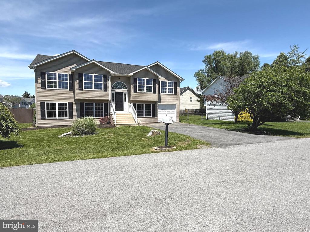 22 HALSEY COURT