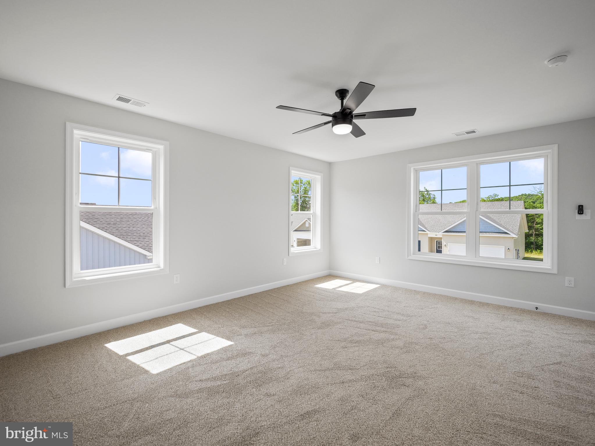 173 Larimar Ln