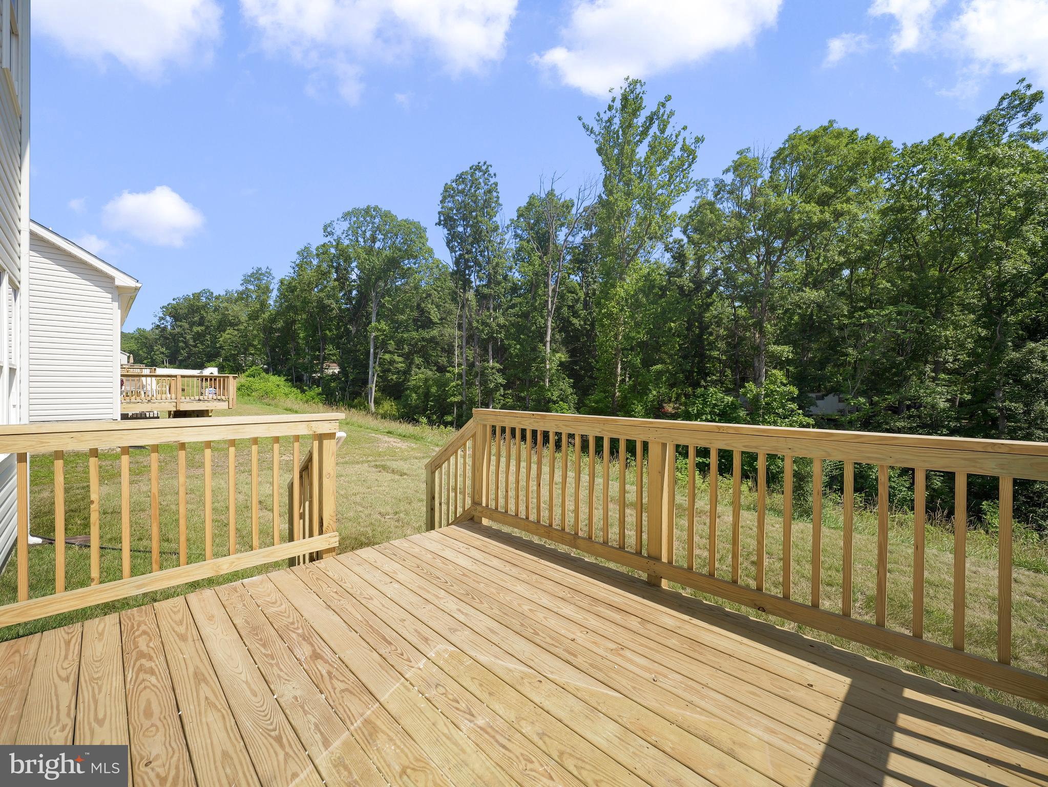 173 Larimar Ln