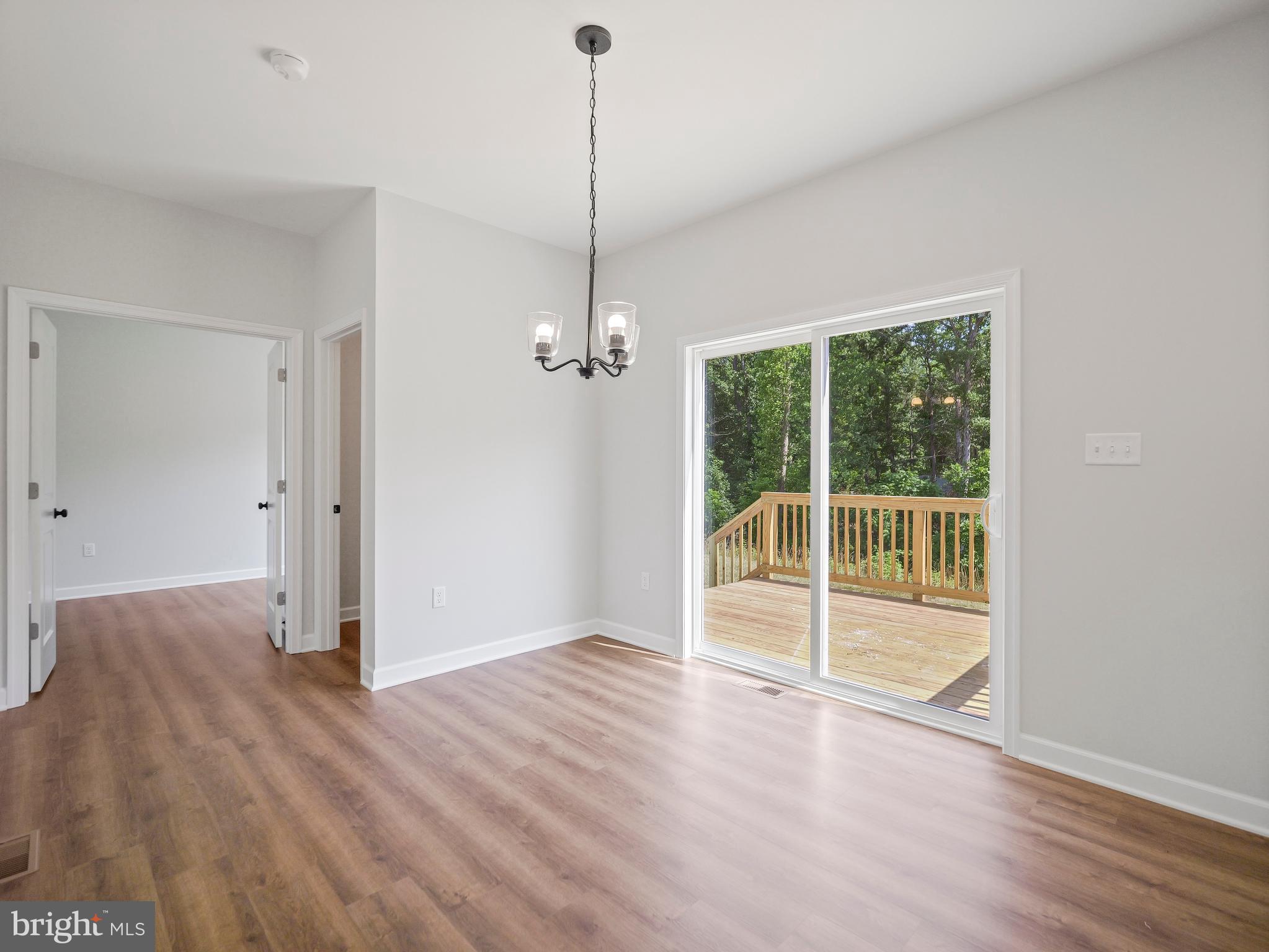 173 Larimar Ln