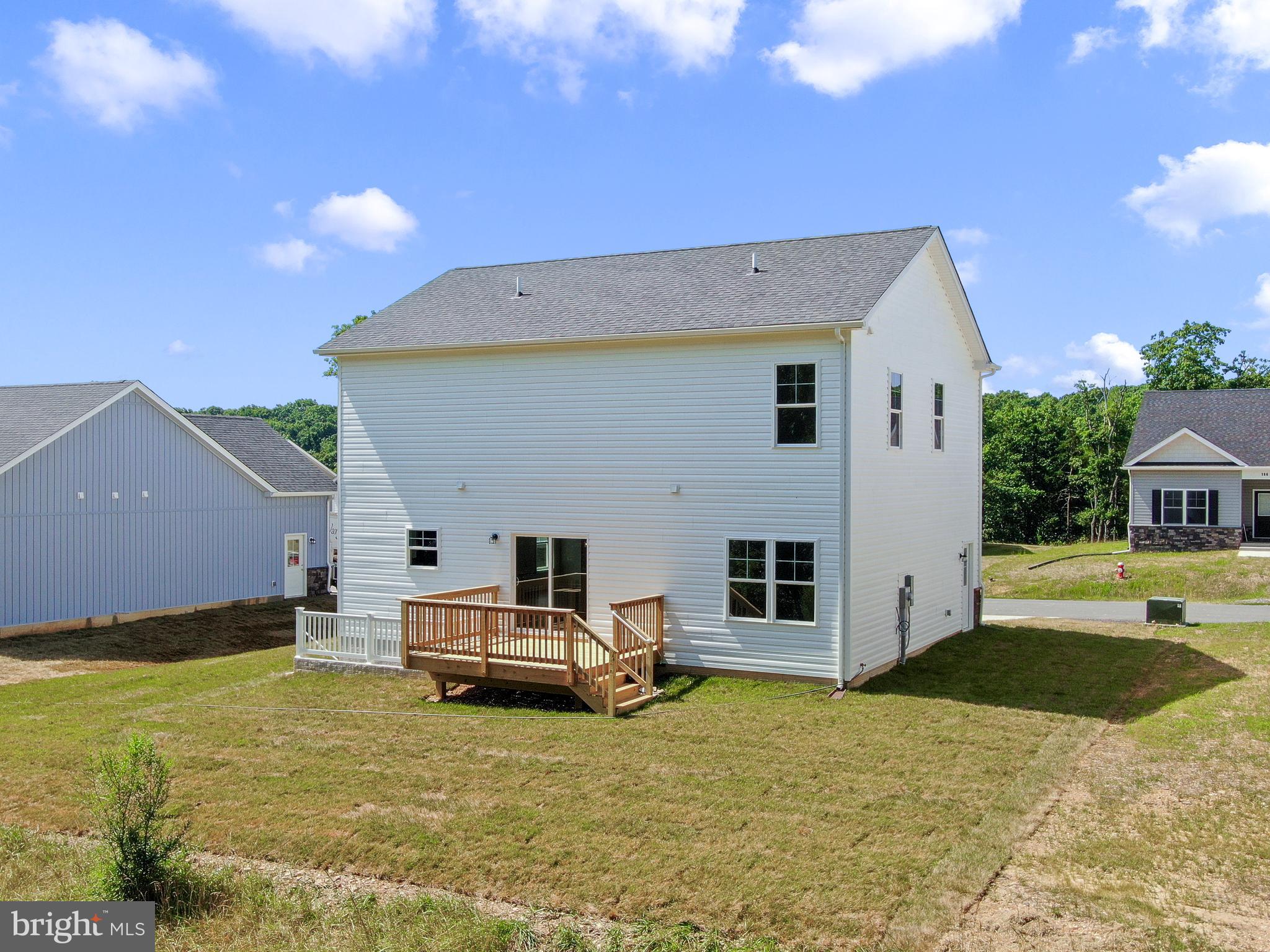 173 Larimar Ln