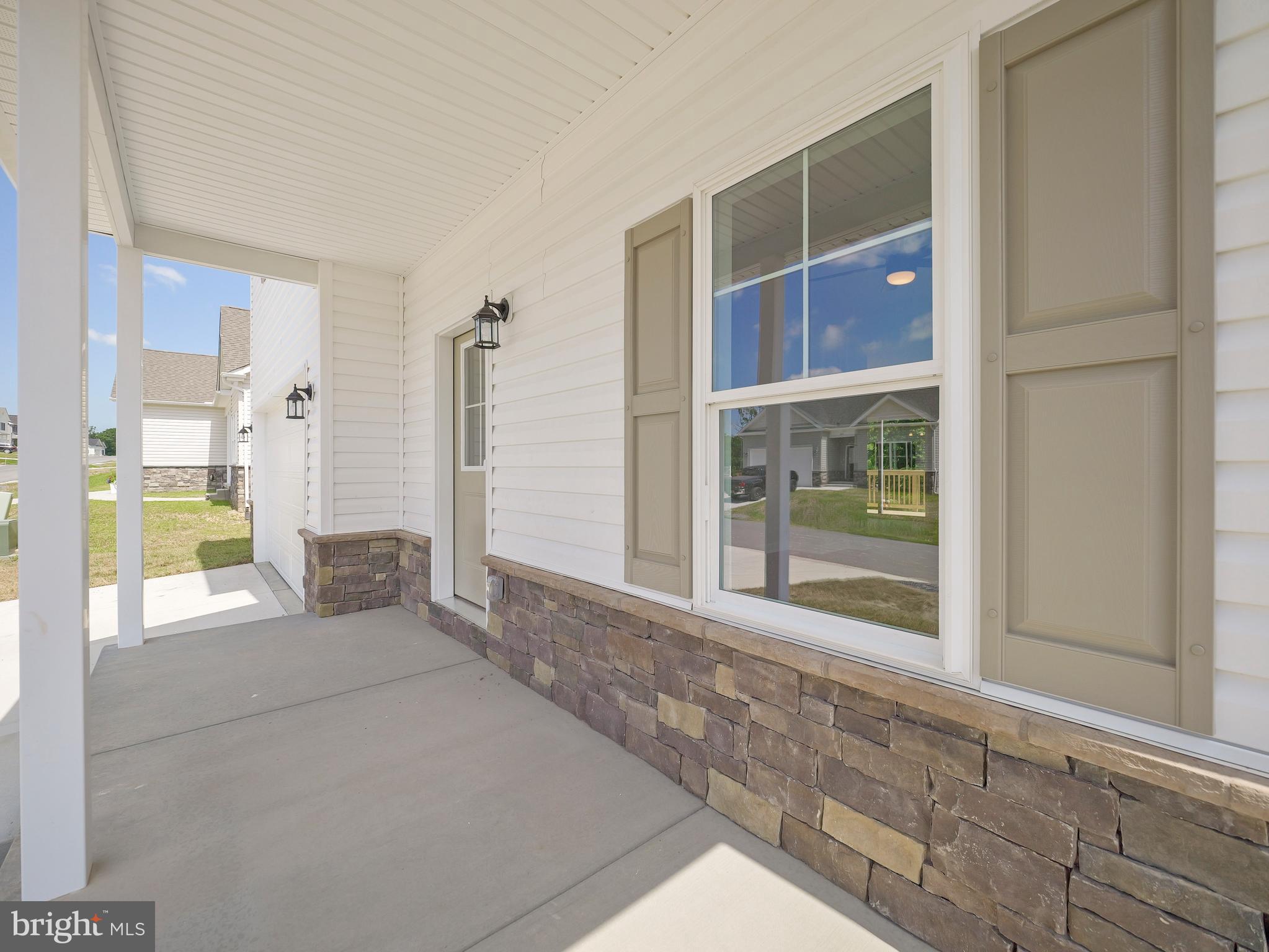 173 Larimar Ln