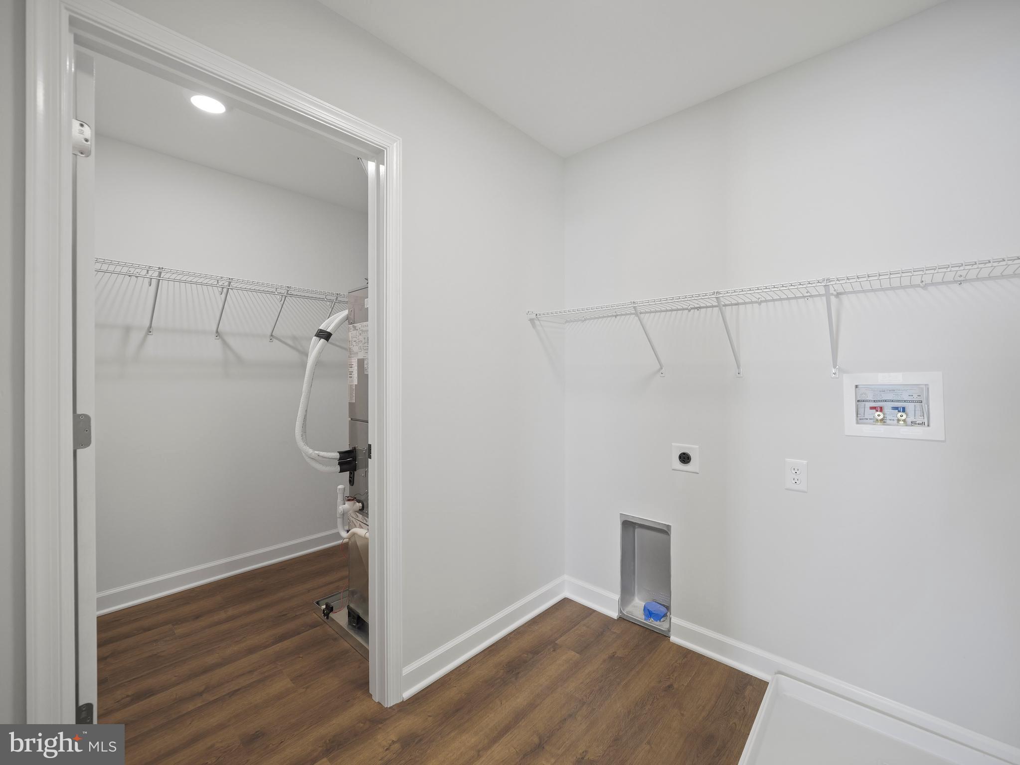 173 Larimar Ln