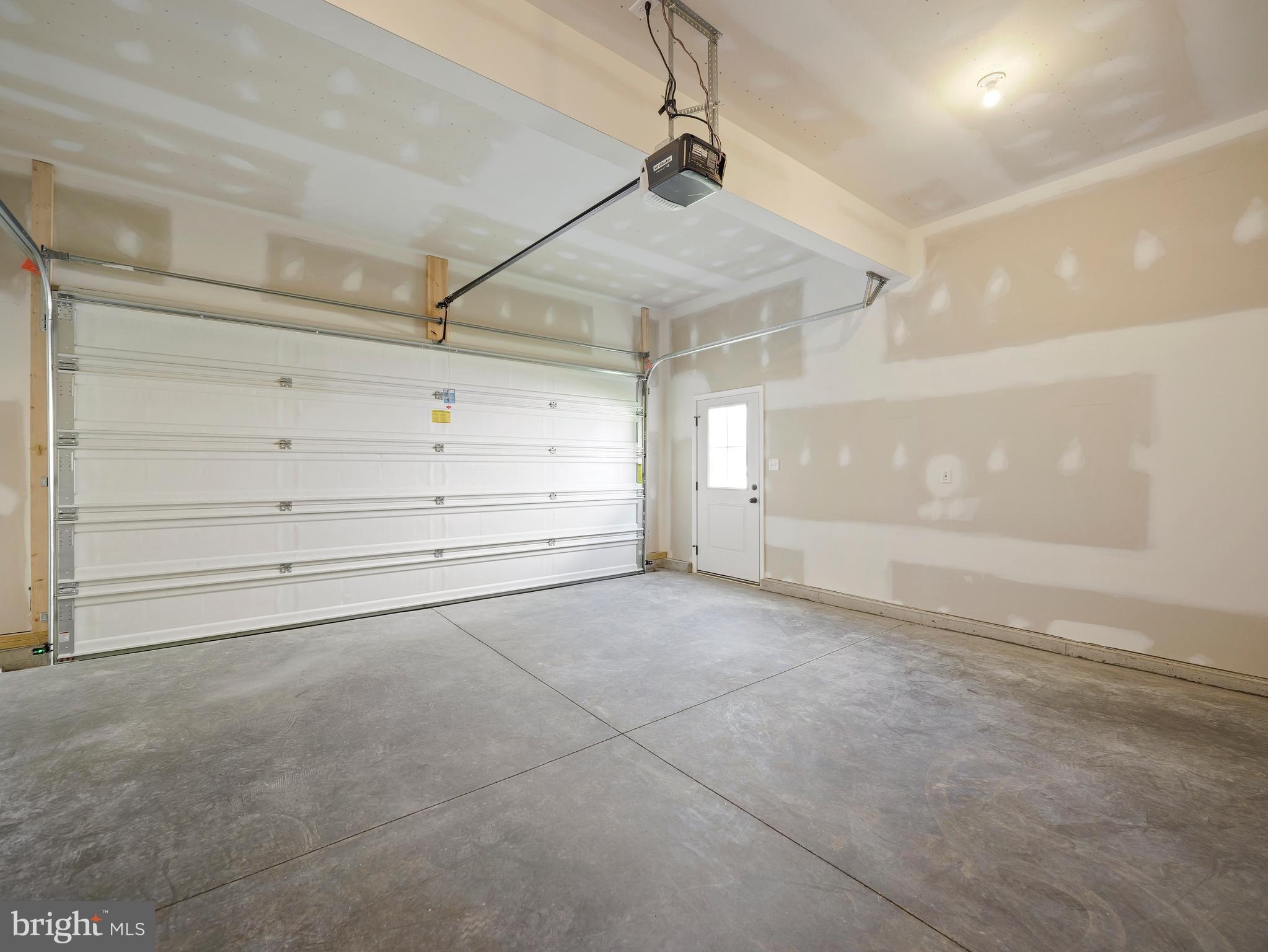 173 Larimar Ln