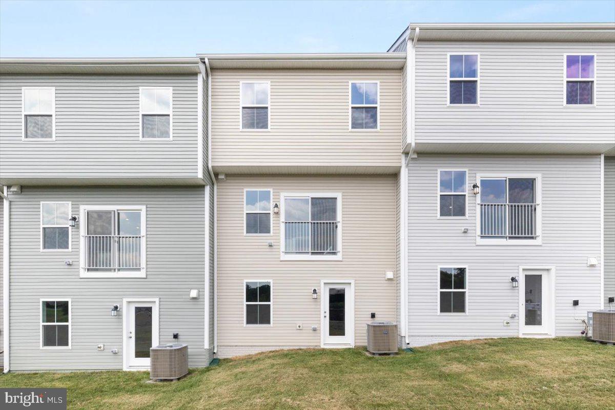 118 MILBURN DR