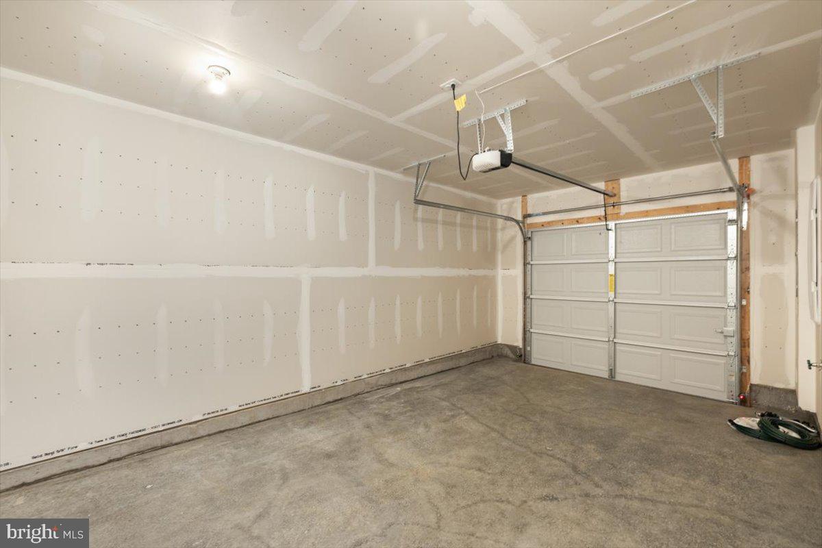 118 MILBURN DR