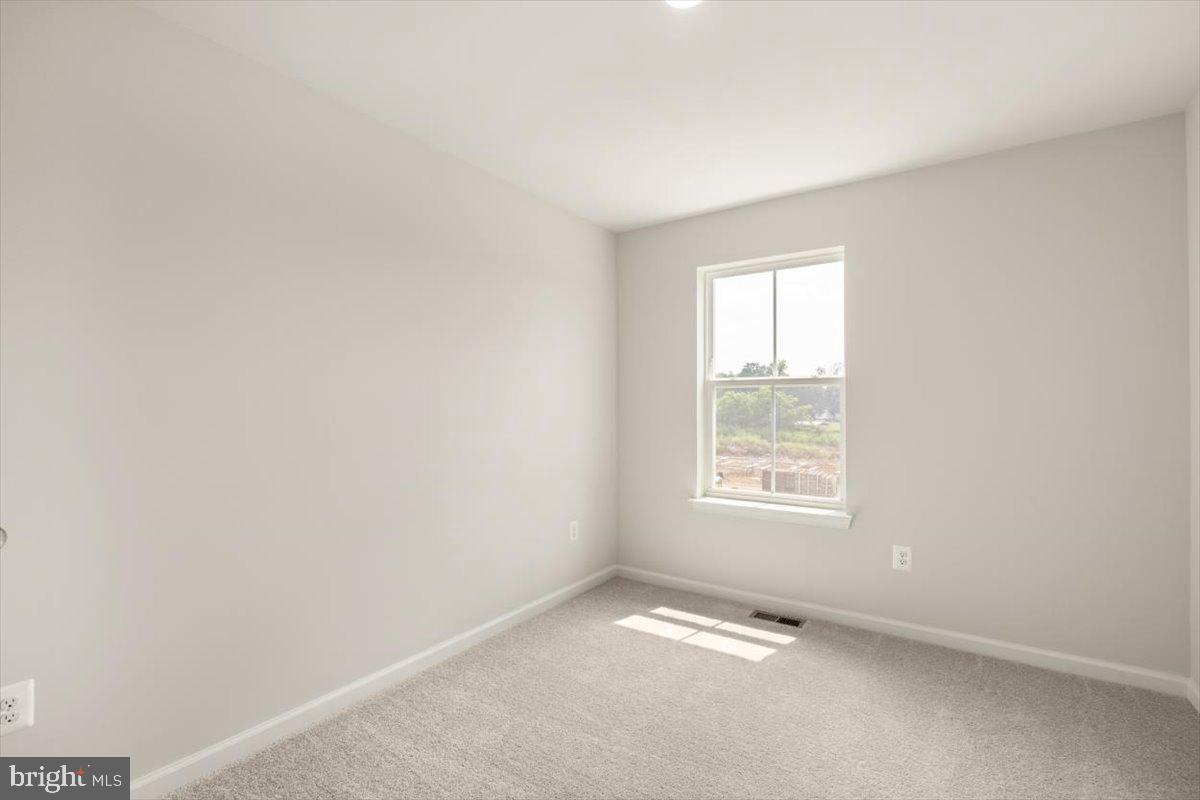 118 MILBURN DR