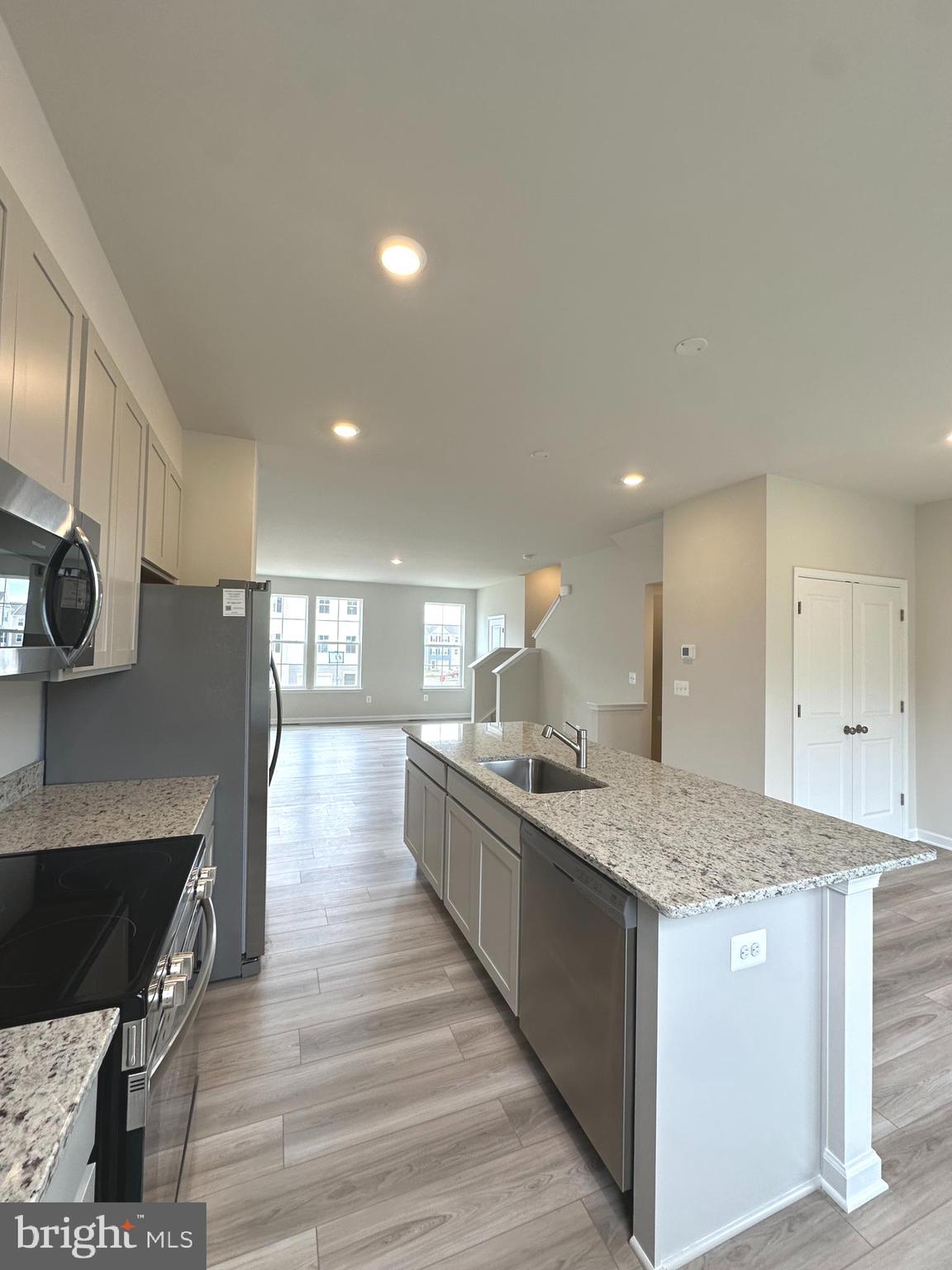 61 GRAY SILVER ROAD