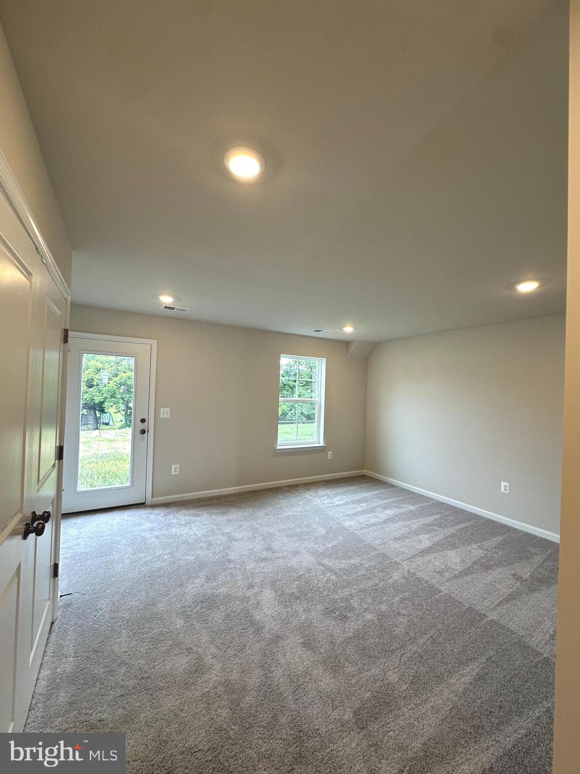 61 GRAY SILVER ROAD