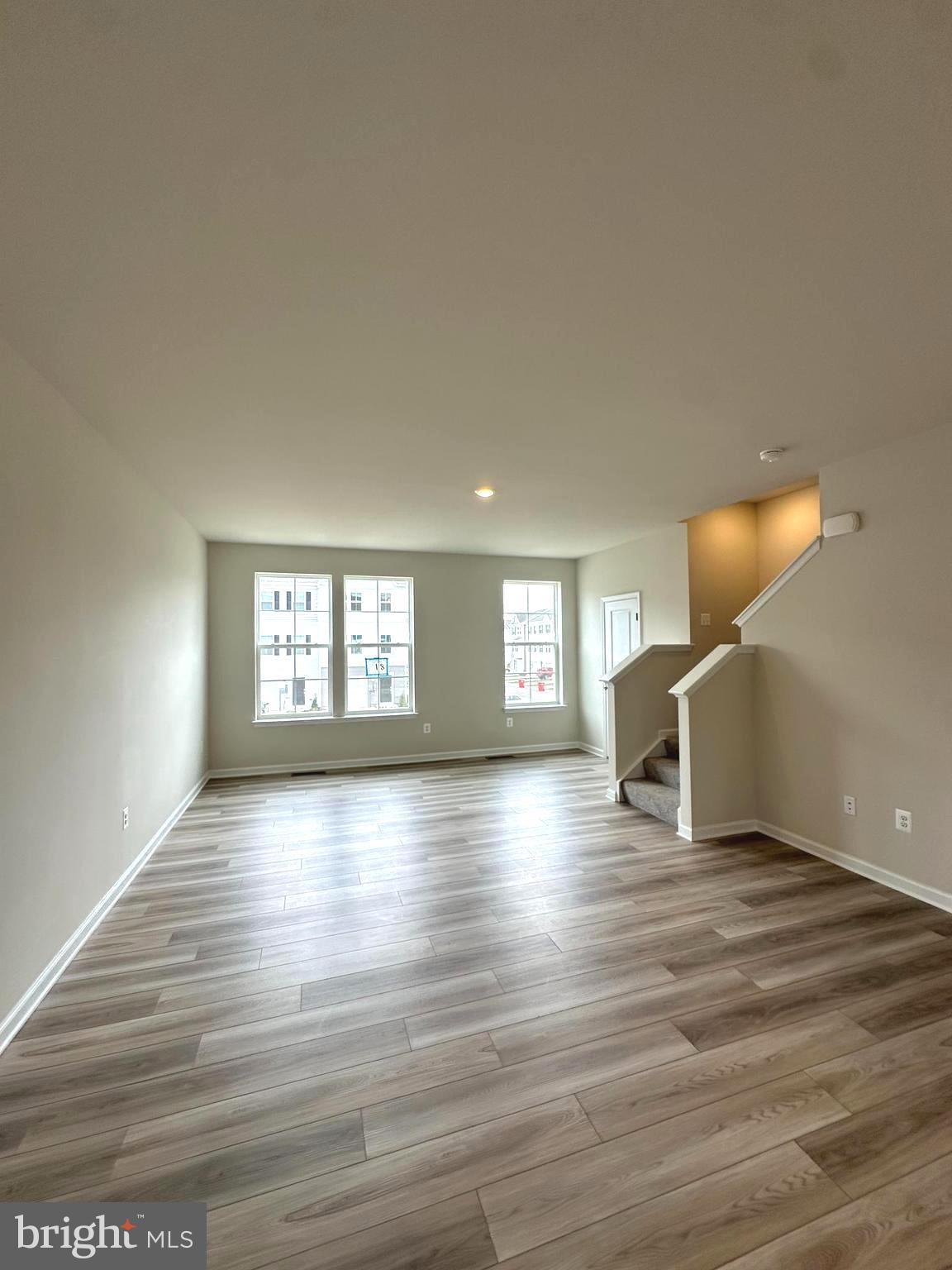 61 GRAY SILVER ROAD