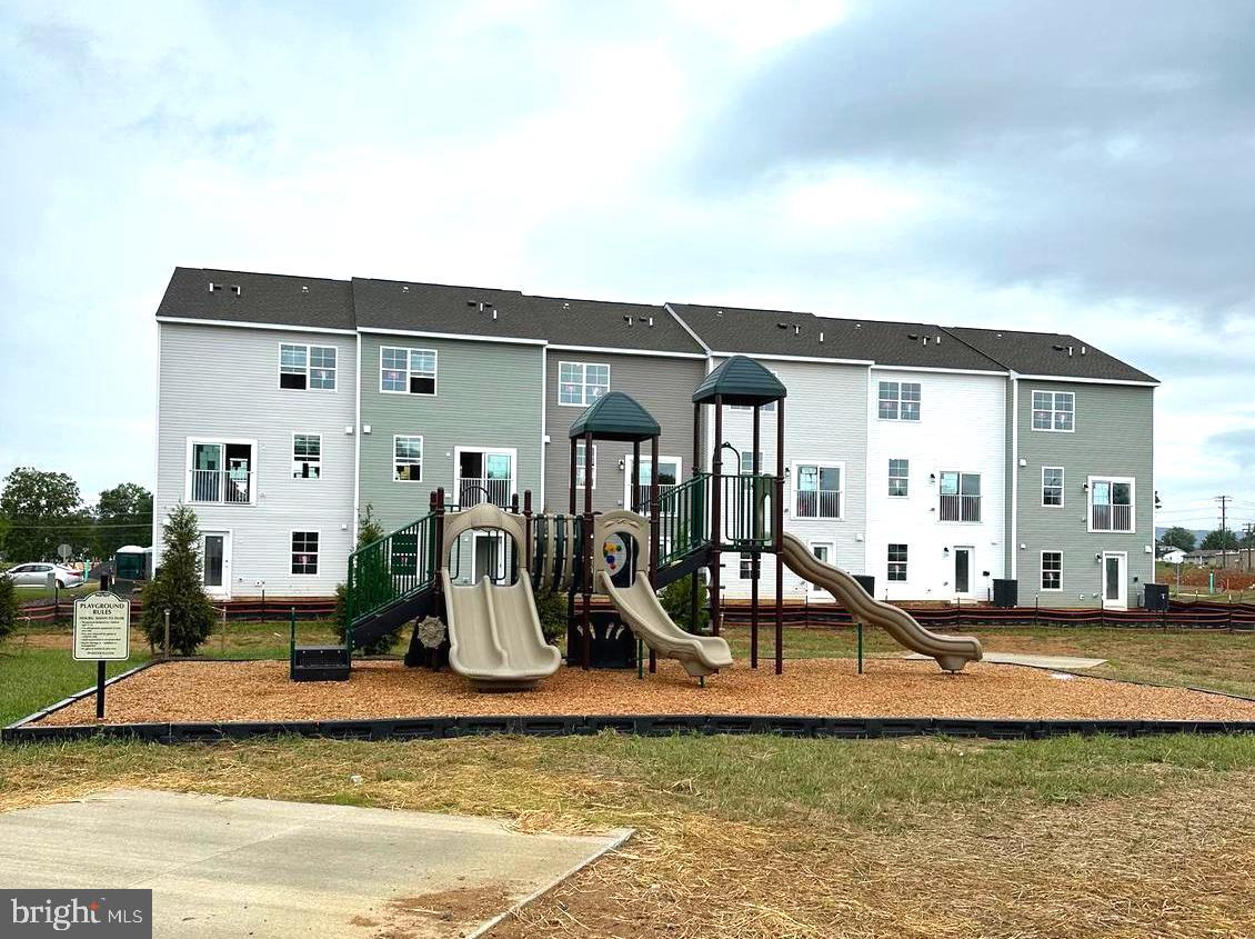 61 GRAY SILVER ROAD