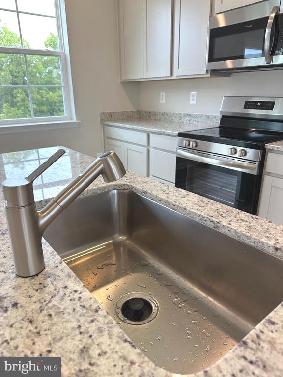61 GRAY SILVER ROAD