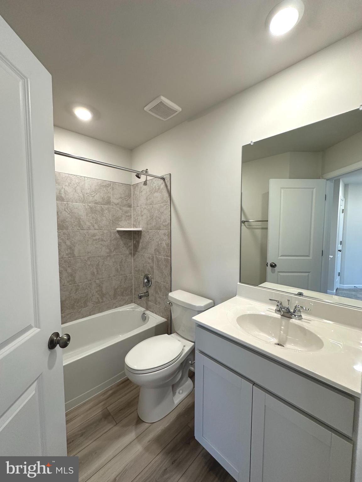 61 GRAY SILVER ROAD