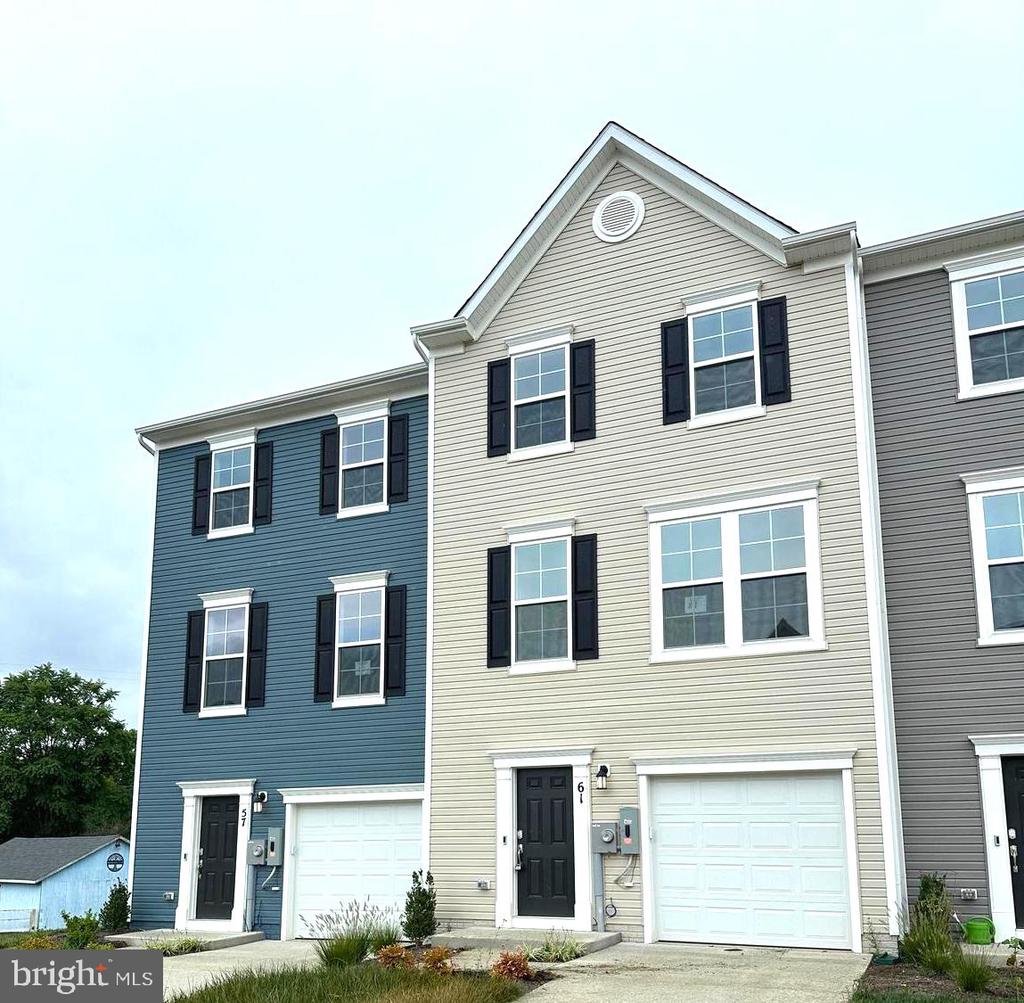61 GRAY SILVER ROAD