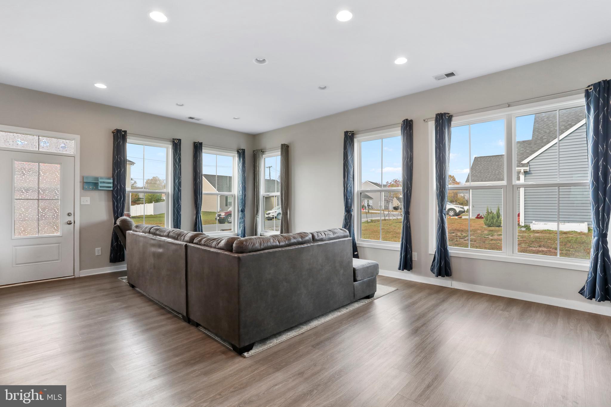 32 BONITA PINE TRAIL