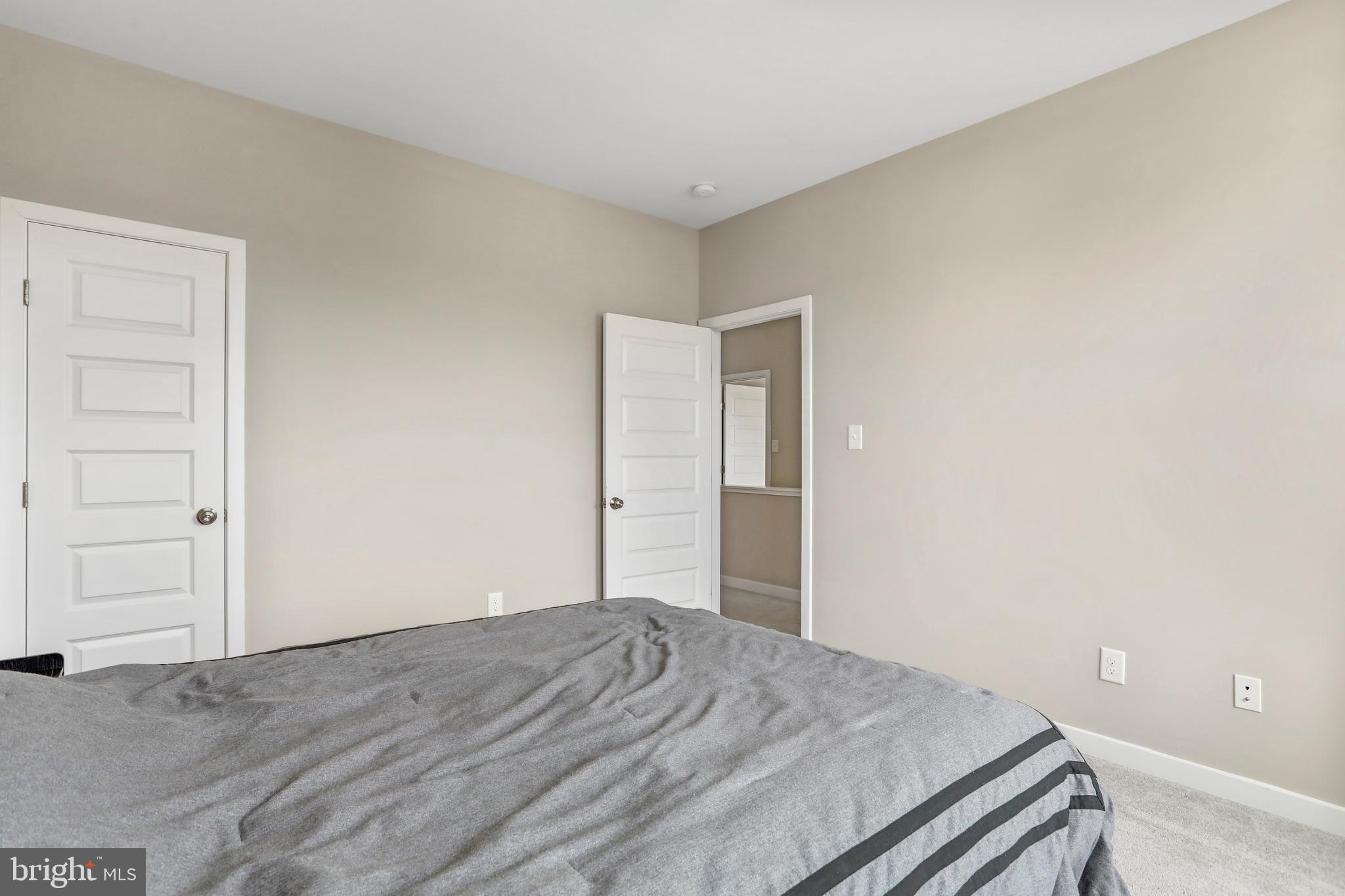 32 BONITA PINE TRAIL